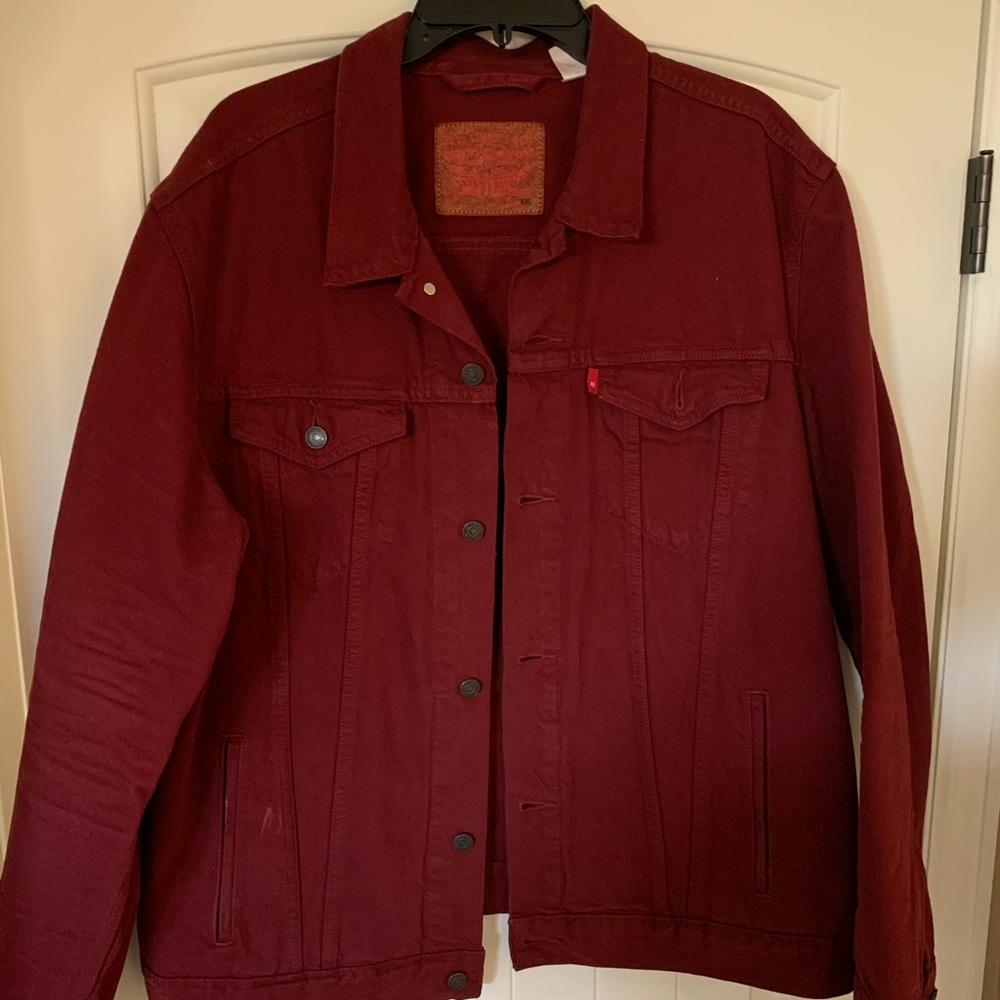 Cranberry Levis Jacket XXL